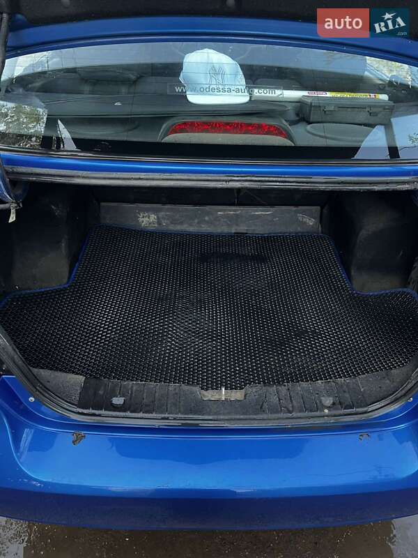 Седан Chevrolet Aveo 2008 в Килии