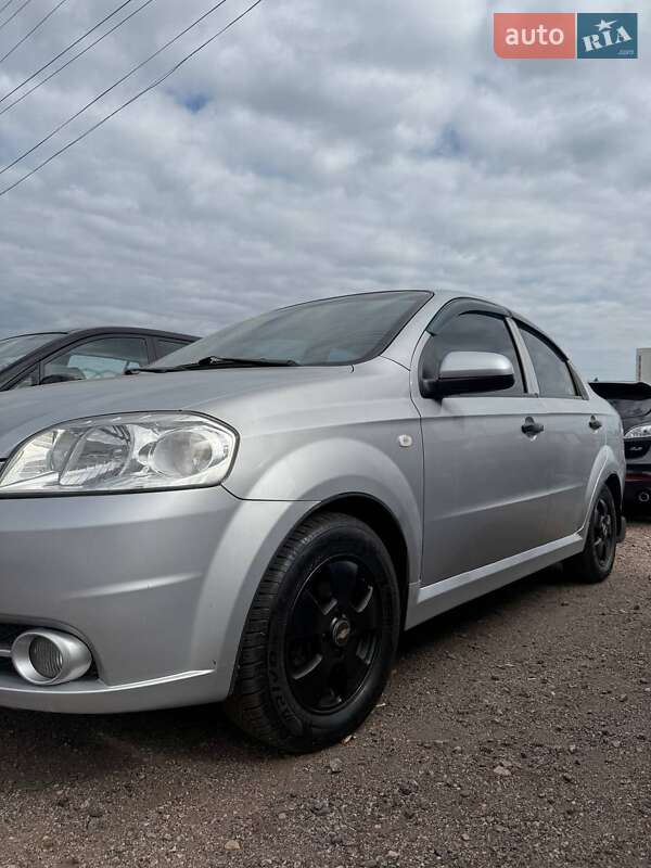 Седан Chevrolet Aveo 2007 в Черкассах