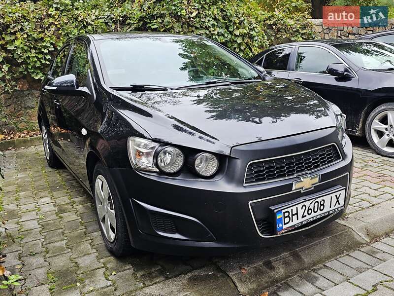 Седан Chevrolet Aveo 2014 в Одессе