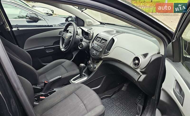 Седан Chevrolet Aveo 2014 в Одессе