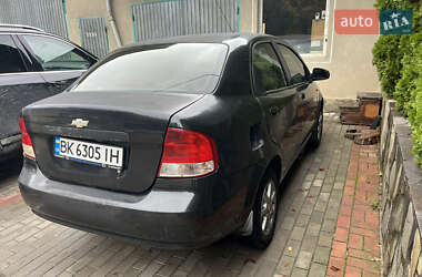 Седан Chevrolet Aveo 2005 в 