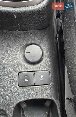 Седан Chevrolet Aveo 2012 в Овручі