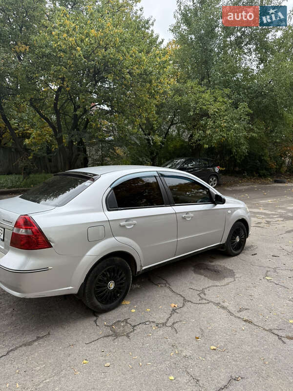 Седан Chevrolet Aveo 2008 в Харькове