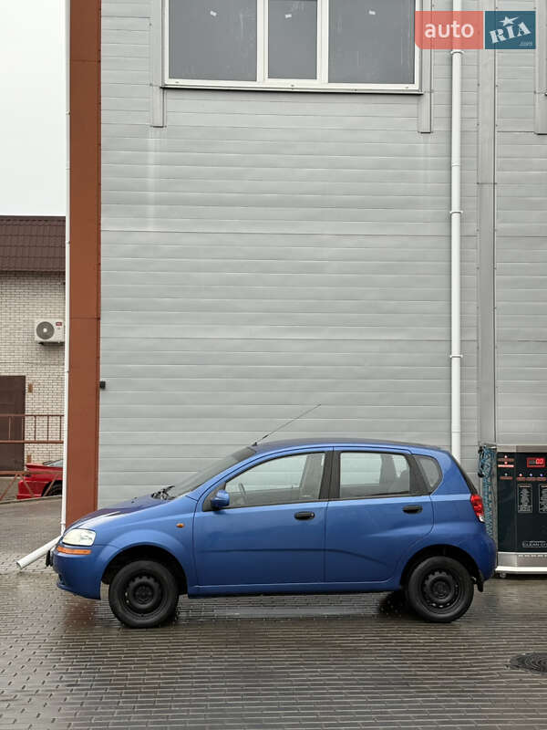 Хетчбек Chevrolet Aveo 2005 в Сумах