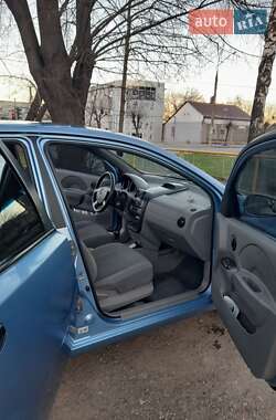 Седан Chevrolet Aveo 2005 в 