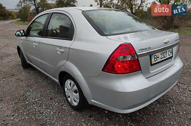 Седан Chevrolet Aveo 2008 в 