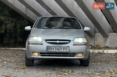 Седан Chevrolet Aveo 2005 в 