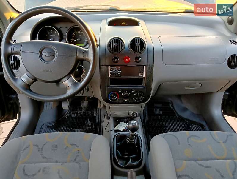 Седан Chevrolet Aveo 2005 в Раздельной фото 13 Седан Chevrolet Aveo 2005 в Раздельной