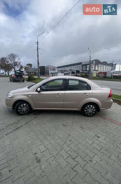 Седан Chevrolet Aveo 2008 в 