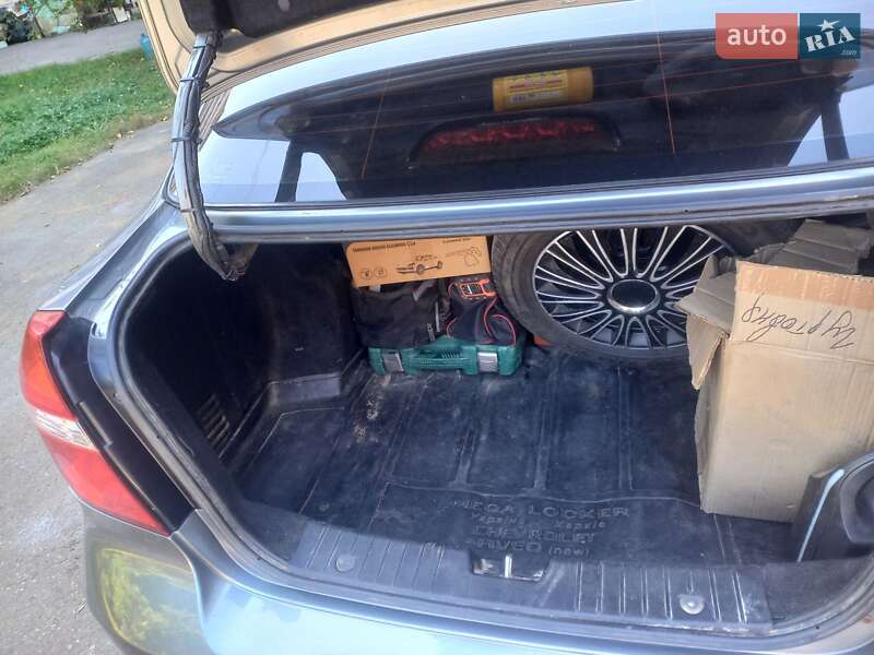 Седан Chevrolet Aveo 2008 в Києві