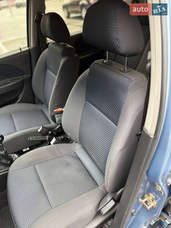 Хетчбек Chevrolet Aveo 2006 в Києві