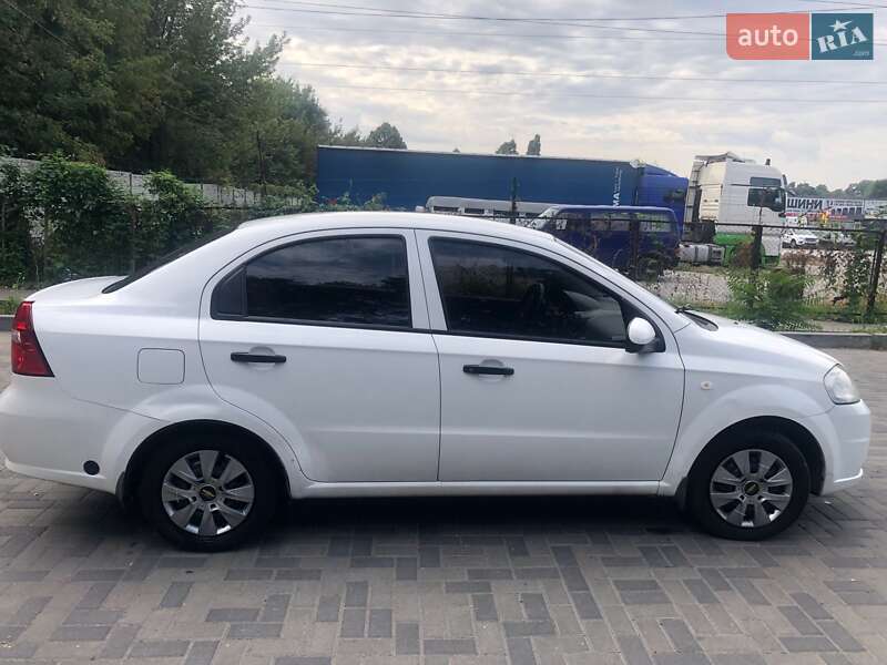 Седан Chevrolet Aveo 2007 в 
