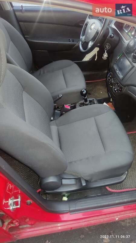 Седан Chevrolet Aveo 2008 в Харкові фото 4 Седан Chevrolet Aveo 2008 в Харкові