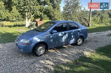 Седан Chevrolet Aveo 2005 в 