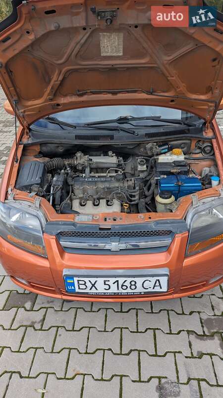 Хэтчбек Chevrolet Aveo 2007 в Хмельницком