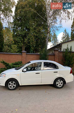 Седан Chevrolet Aveo 2006 в 
