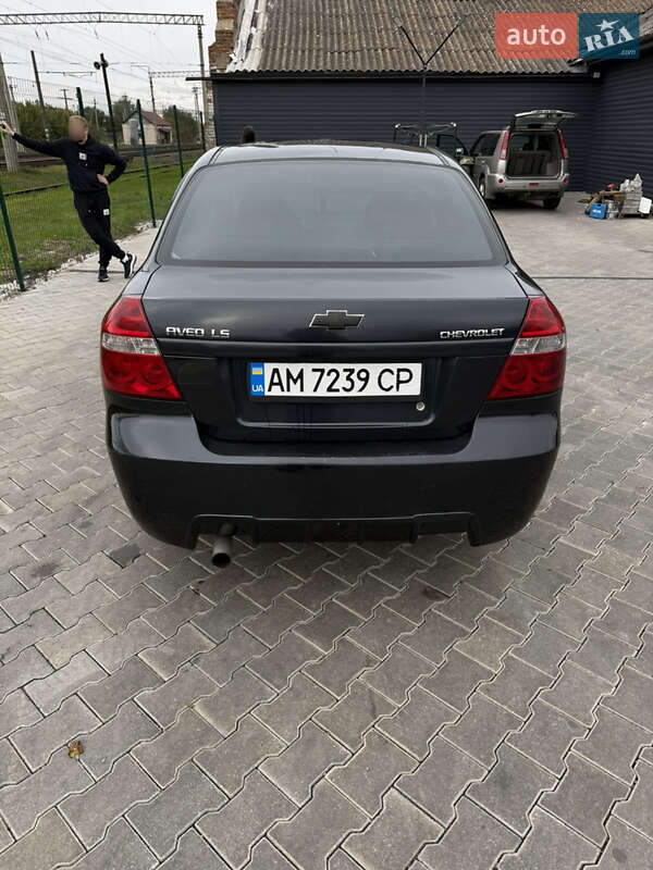 Седан Chevrolet Aveo 2006 в Звягелі