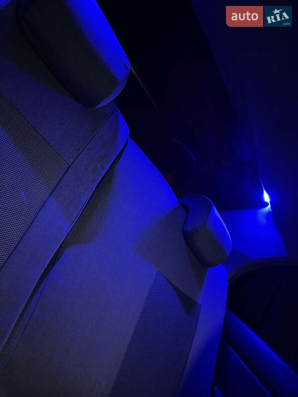 Седан Chevrolet Aveo 2006 в Звягелі