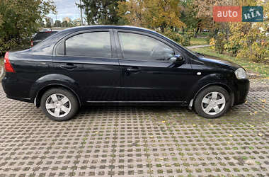 Седан Chevrolet Aveo 2006 в Киеве