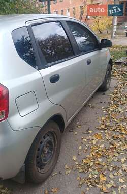 Хэтчбек Chevrolet Aveo 2004 в Александрие
