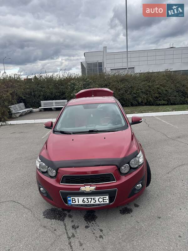 Седан Chevrolet Aveo 2014 в Полтаве
