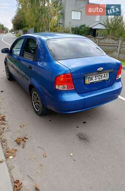 Седан Chevrolet Aveo 2005 в 