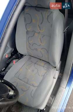 Седан Chevrolet Aveo 2005 в 