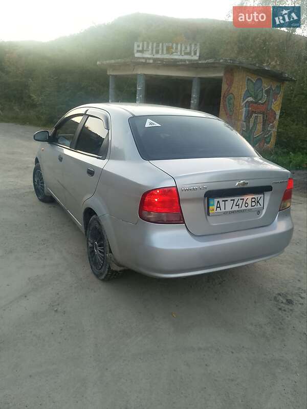 Седан Chevrolet Aveo 2004 в Коломые фото 5 Седан Chevrolet Aveo 2004 в Коломые