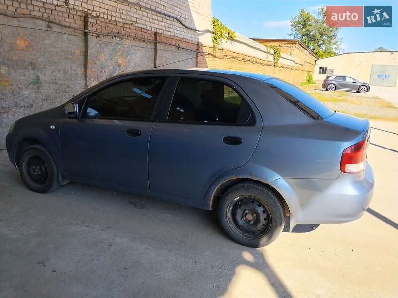 Седан Chevrolet Aveo 2006 в Бердичеве