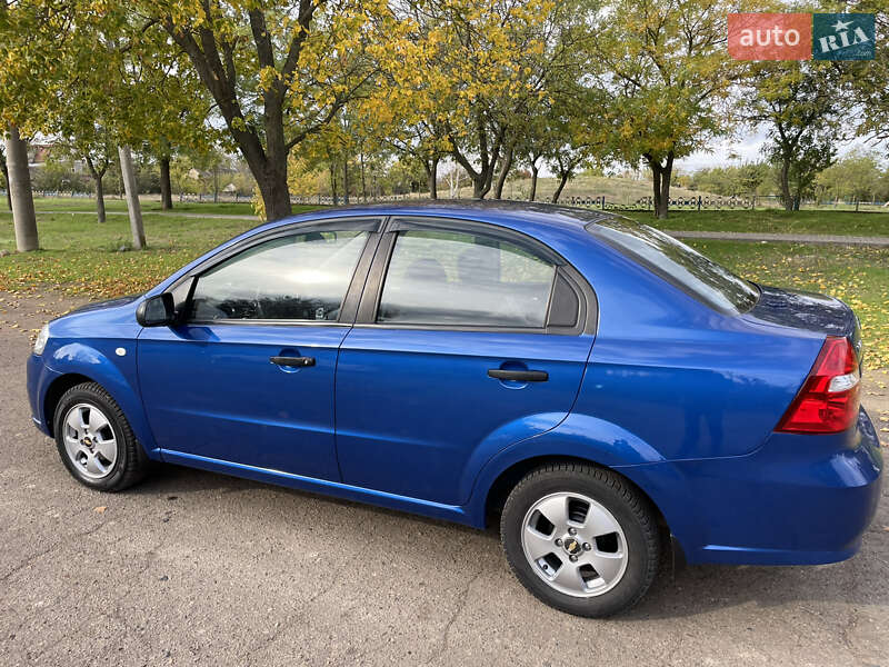 Седан Chevrolet Aveo 2007 в Березівці