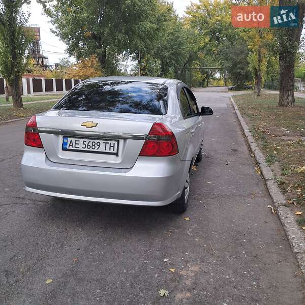 Седан Chevrolet Aveo 2007 в Никополе