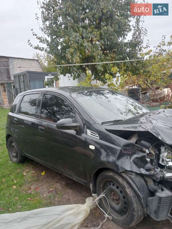 Хэтчбек Chevrolet Aveo 2009 в Киеве