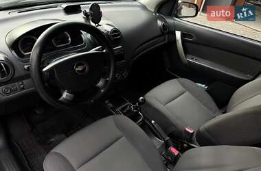 Седан Chevrolet Aveo 2008 в  фото 5 Седан Chevrolet Aveo 2008 в