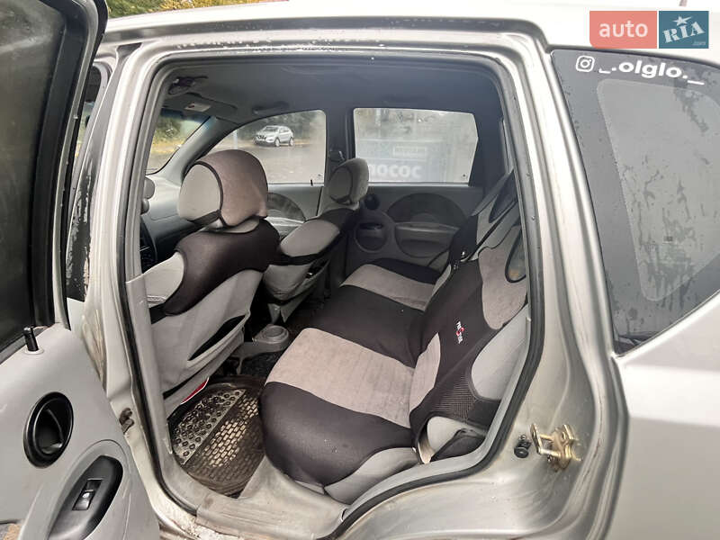 Хетчбек Chevrolet Aveo 2004 в Тернополі