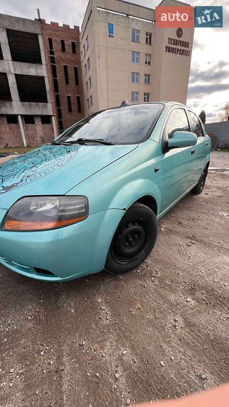 Седан Chevrolet Aveo 2005 в Тернополі