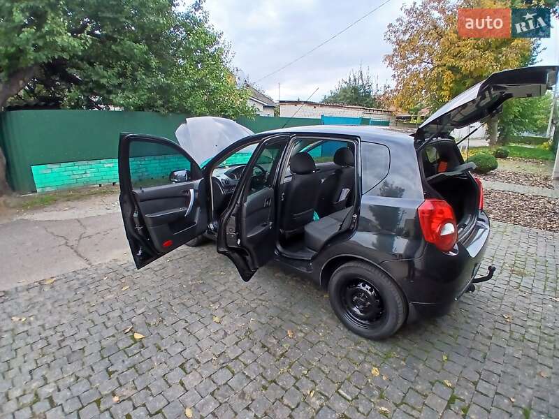 Хэтчбек Chevrolet Aveo 2011 в Черкассах фото 6 Хэтчбек Chevrolet Aveo 2011 в Черкассах