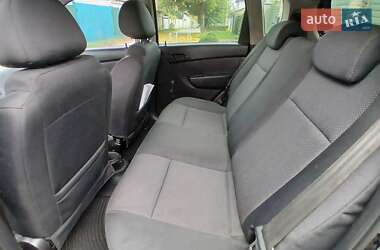 Хетчбек Chevrolet Aveo 2011 в  фото 11 Хетчбек Chevrolet Aveo 2011 в