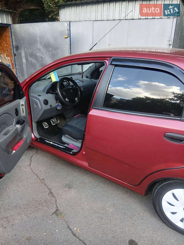 Седан Chevrolet Aveo 2005 в Крюковщине фото 3 Седан Chevrolet Aveo 2005 в Крюковщине