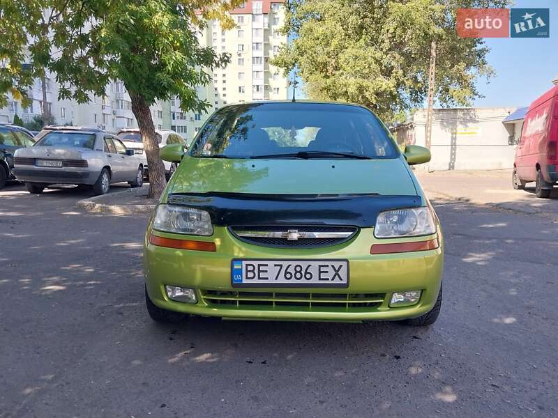 Хетчбек Chevrolet Aveo 2005 в Миколаєві