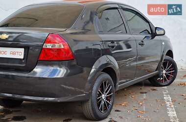 Седан Chevrolet Aveo 2011 в 
