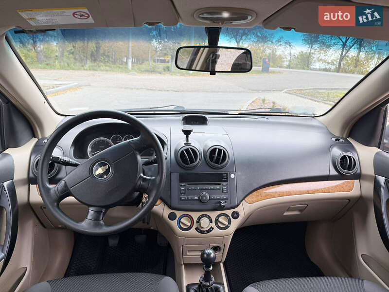 Седан Chevrolet Aveo 2008 в Одессе