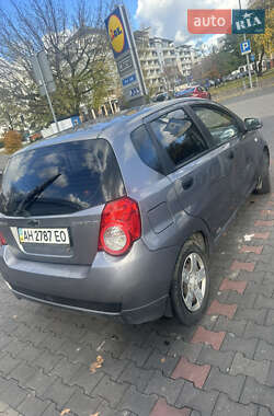 Хетчбек Chevrolet Aveo 2008 в 
