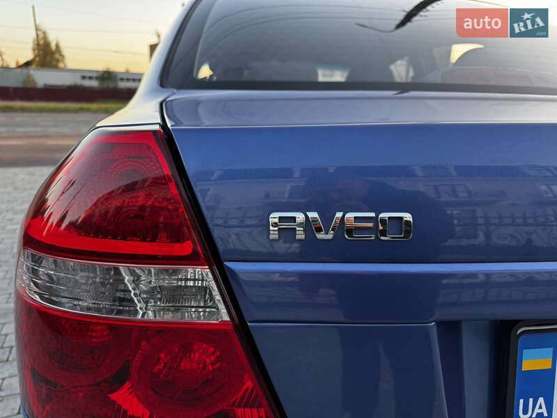Седан Chevrolet Aveo 2008 в Виннице