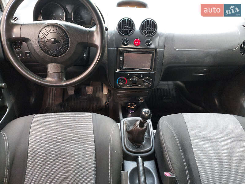 Седан Chevrolet Aveo 2005 в Кременчуге фото 12 Седан Chevrolet Aveo 2005 в Кременчуге