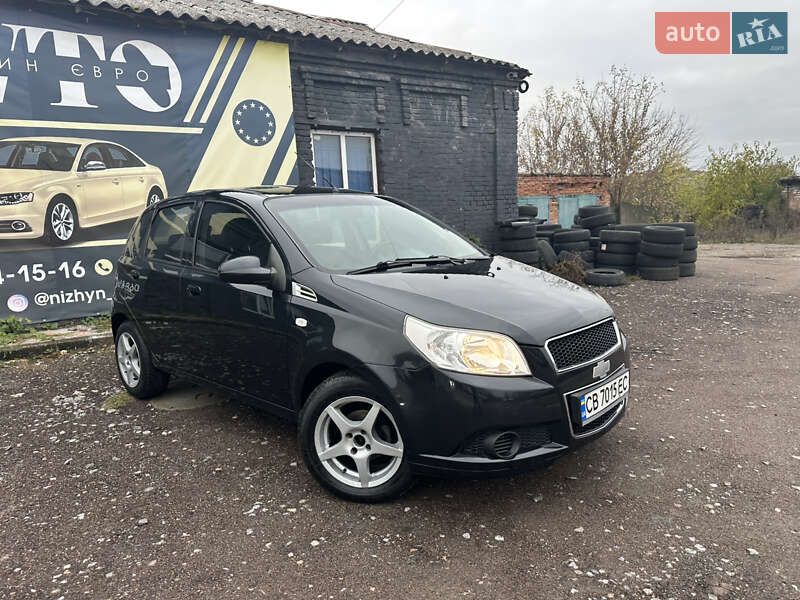 Хэтчбек Chevrolet Aveo 2009 в Нежине