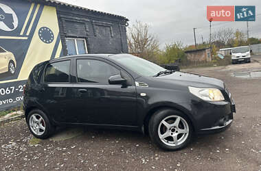 Хэтчбек Chevrolet Aveo 2009 в 