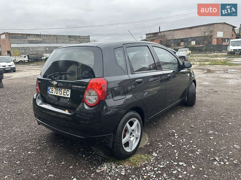 Хэтчбек Chevrolet Aveo 2009 в Нежине