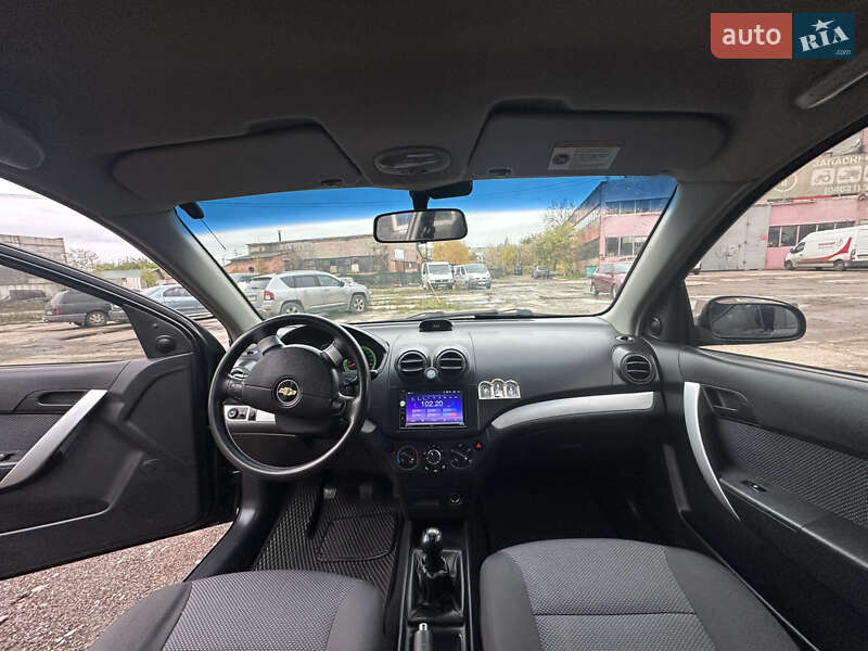 Хэтчбек Chevrolet Aveo 2009 в Нежине