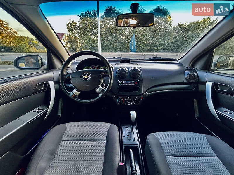 Хэтчбек Chevrolet Aveo 2008 в Виннице