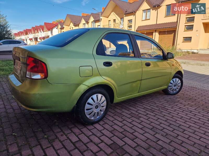 Седан Chevrolet Aveo 2004 в Стрию фото 4 Седан Chevrolet Aveo 2004 в Стрию